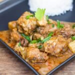 Plat de bœuf en sauce indienne